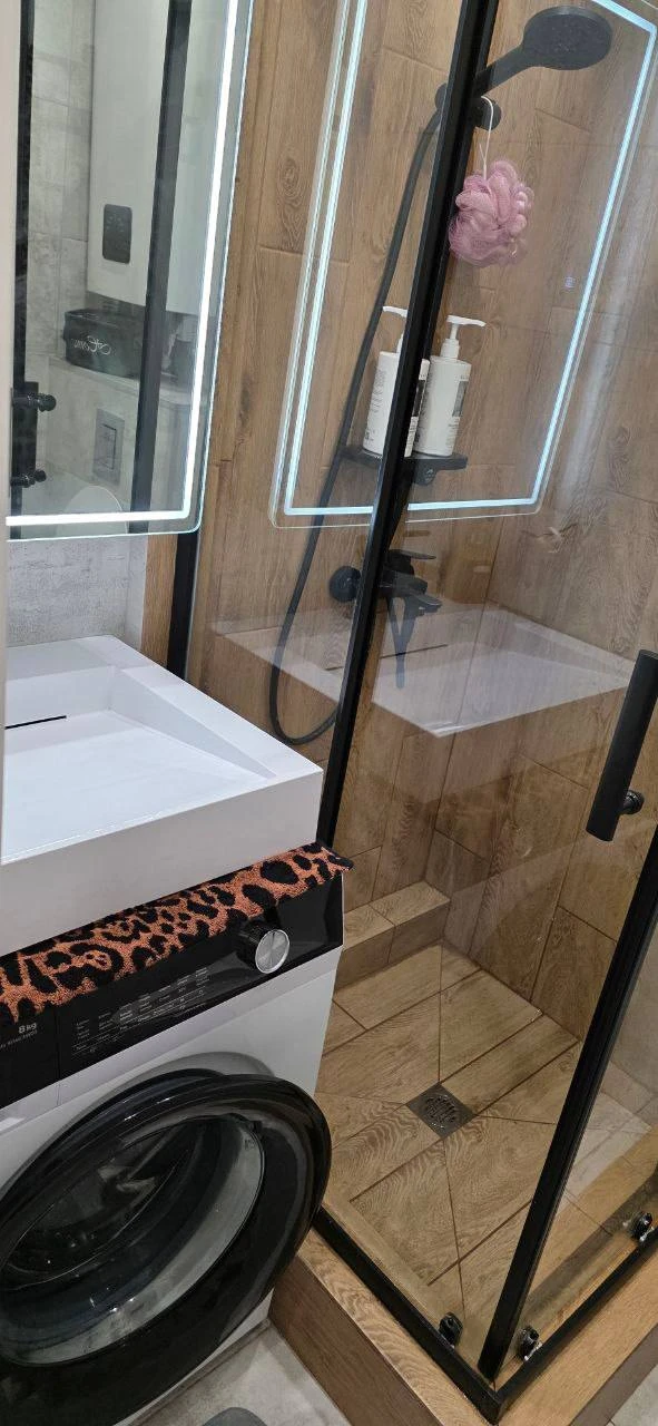 Продам 1к. Квартира — макеевка, галактика

Этаж: 1/5
31 М2
Квартира-студия, после ремонта. Вода подается по графику.

— Стоимость: **~~4 000 000 ₽~~**
Новая цена : **3 500 000 ₽**

+7(949)346-73-12 Виктория

(
( - фотография - 5