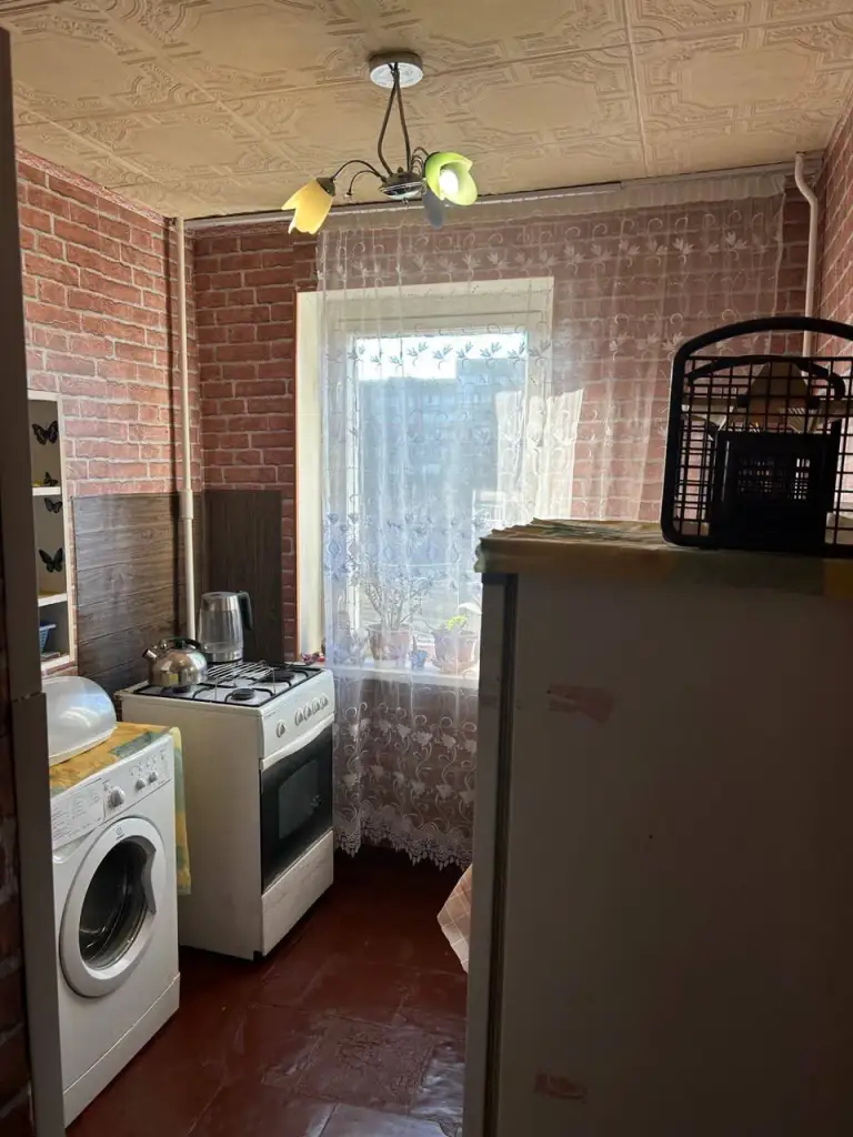 1-Комнатная квартира, текстильщик, 24 м. Кв. , 4 этаж, цена 1 700 000 руб. Тел. : +7 949 336 13 92 (в т. Ч. Макс, тг)
Кировский р-н донецка
Ориентир – бум.
Удобный 4 эт / 9. Хорошее жилое состояние. Продаётся с мебелью и бт. Большая гостинка. Площадь 31 м. Кв. , кухня 6 м. Кв. Больше фото по запросу
Цена 1,6 млн. Собственник готов обсуждать цену.
+7 949 336 13 92 - фотография - 2