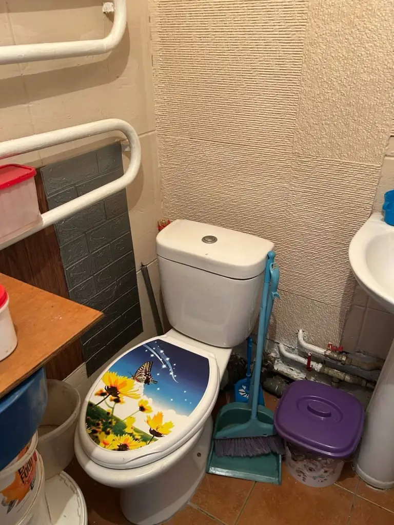 1-Комнатная квартира, текстильщик, 24 м. Кв. , 4 этаж, цена 1 700 000 руб. Тел. : +7 949 336 13 92 (в т. Ч. Макс, тг)
Кировский р-н донецка
Ориентир – бум.
Удобный 4 эт / 9. Хорошее жилое состояние. Продаётся с мебелью и бт. Большая гостинка. Площадь 31 м. Кв. , кухня 6 м. Кв. Больше фото по запросу
Цена 1,6 млн. Собственник готов обсуждать цену.
+7 949 336 13 92 - фотография - 7