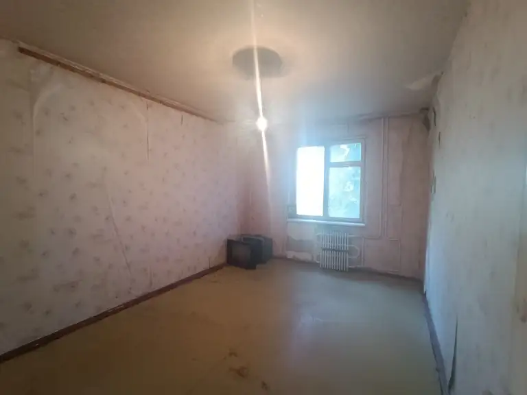 Продам 3-комнатную квартиру на звёздном, ленинский район донецка.
Всё необходимое рядом: супермаркеты, детсад, школа, рынок, отличная транспортная развязка. Квартира под ремонт. Вода круглосуточно.
Отличный 3 эт. /9.
Цена 4,8 млн. Собственник в донецке. Больше фото по запросу.
☎☎ +7 949 336 13 92 - фотография - 15