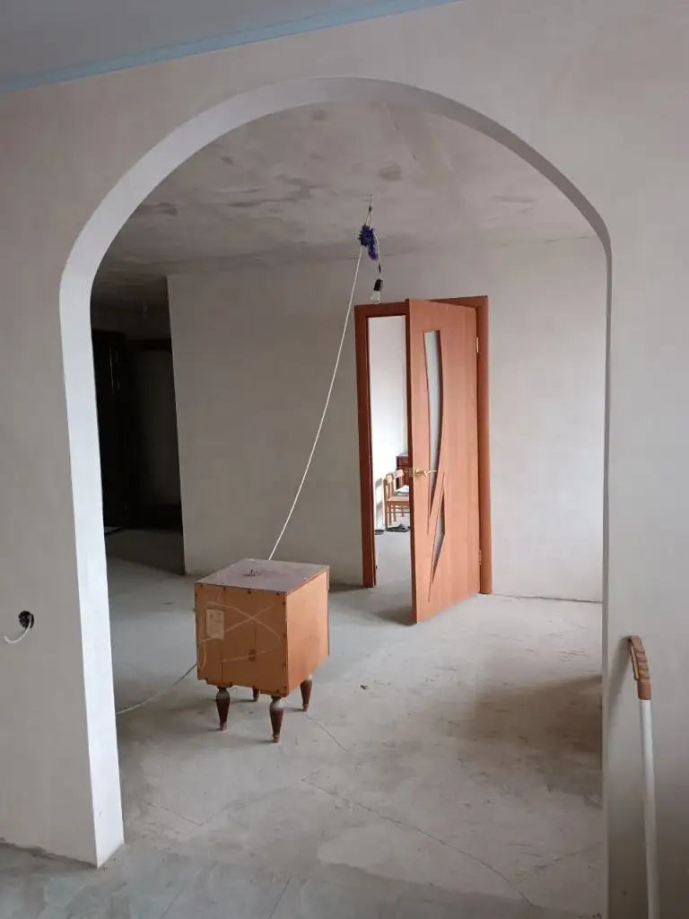 Продам 3-комнатную квартиру после капремонта. Текстильщик, кировский район донецка. Под чистовую отделку. Коммуникации новые. Стены, полы выровнены. Перепланировка узаконена.
7 Эт. / 9, рядом 30 школа, детский сад, супермаркеты, поликлиника, остановка общественного транспорта.
Цена 5,1 млн. Собственник готов обсудить цену.
+7 949 336 13 92 - фотография - 12