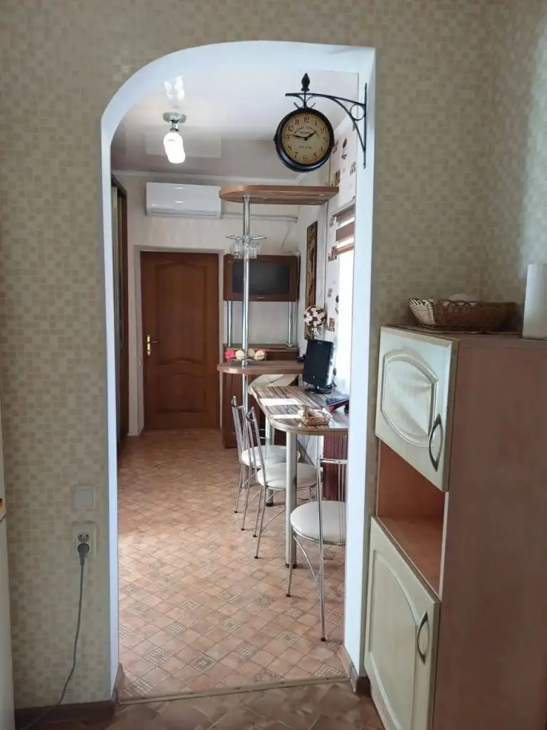5К. Квартира — куйбышевский район, новый горняк

Общая площадь — 64 кв. М.
Описание: в 2021 году был выполнен евроремонт. Продается со всей мебелью и бытовой техникой. Подведены все коммуникации. Земля — 3 сотки, приватизирована. Есть хозпостройки, сад.
— Стоимость: **5 000 000 ₽**
+7(949)105-35-35, Виктория

(
( - фотография - 5
