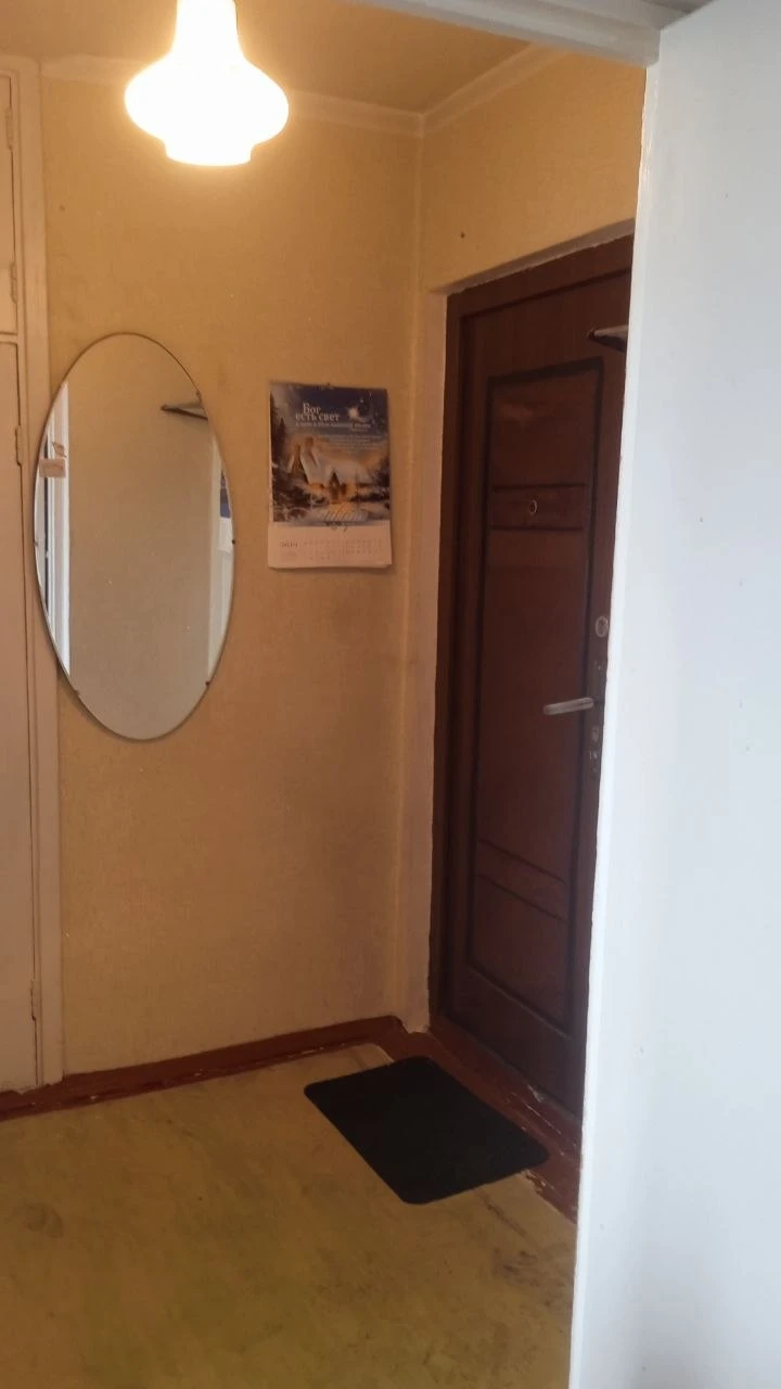 1К. Квартира — ул. Петровского, 124
11/16
Вода по графику. Бойлера нет.
— Стоимость: **20 000 ₽** + коммунальные услуги
+7(949)105-35-35, Виктория
(
( - фотография - 6