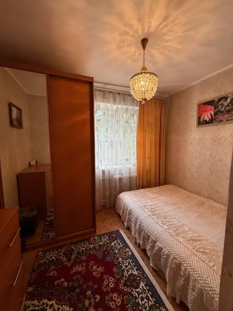 3К. Квартира в буденновском районе, ул. Кедрина

Ул. Кедрина, буденновский район
Общая площадь —** 58 **кв. М.
Этаж:** 4/5**

Кирпичный дом, «шахтный» тип. Квартира в хорошем жилом состоянии, с раздельными комнатами и санузлом. Есть балкон и лоджия. Вода круглосуточно. Документы готовы к сделке.

Стоимость —** ~~7 500 000 ~~**~~₽~~
Новая цена: 7 000 000 ₽

+7(949)105-35-35, Виктория
Контакты: @donvikay - фотография - 9