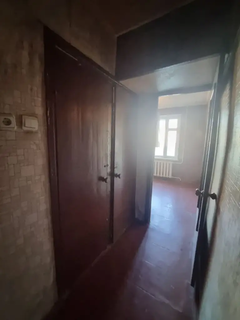 1К. Квартира — калининский район, ул. Черниговская
Общая площадь — 35,5 кв. М.
Этаж: 6/9
Продаётся 1-комнатная квартира в районе горгаи. Удобное расположение, ул. Черниговская.
— Стоимость: 2 300 000 ₽
+7(949)105-35-35, Виктория - фотография - 10