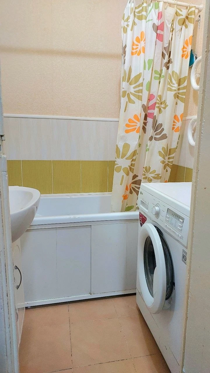 2К. Квартира — кировский район, текстильщик
Общая площадь — 50 кв. М.
Этаж: 5/9

Сдаётся квартира в районе 22-го училища. В наличии накопительный бак и бойлер.

— Стоимость: **25 000 ₽**
+7(949)105-35-35, Виктория - фотография - 5