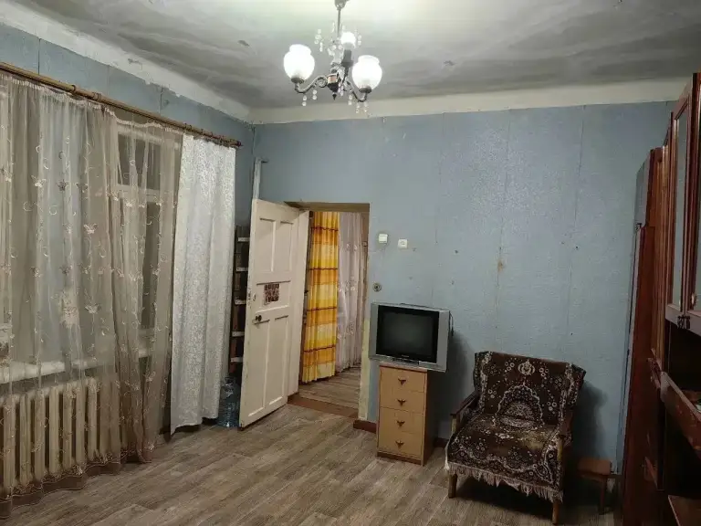 2К. Квартира — ленинский район, ул. Куприна, 57

Этаж: 3/3

Сдаётся квартира в районе телецентра.

— Стоимость: **15 000 ₽** + коммунальные услуги

+7(949)105-35-35, Виктория - фотография - 3
