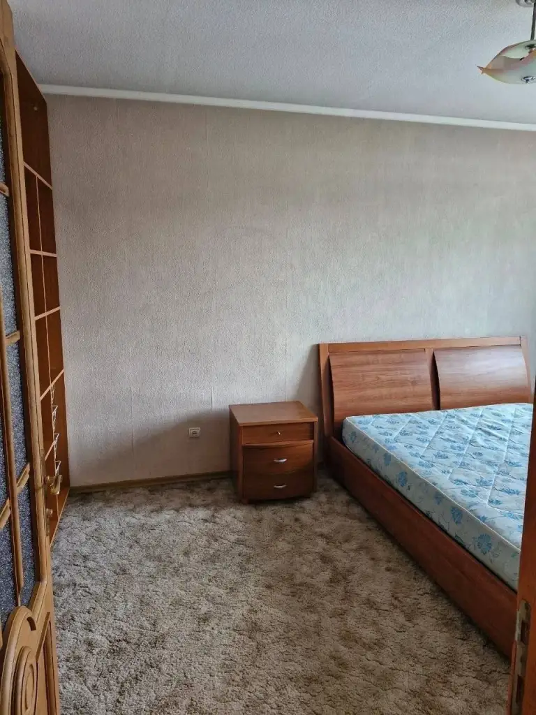 3К. Квартира — калининский район, пр. Ильича

Этаж: 8/16

Аренда квартиры в районе мединститута. Бойлер установят, накопителя нет.

— Стоимость: **35 000 ₽** + коммунальные услуги
+7(949)105-35-35, Виктория - фотография - 9