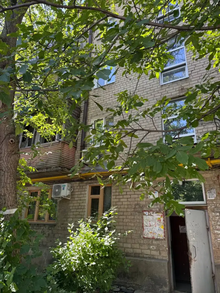 2К. Квартира — калининский район, ул. Цусимская
Парк строитель

Общая площадь — 44,7 кв. М.
Этаж: 4/4

Кирпичный дом. Смежные комнаты, квартира после ремонта. Вся мебель и техника остаются. Вода по графику. Документы готовы.

За дополнительную плату можно приобрести гараж.

— Стоимость: **5 000 000 ₽**

+7(949)105-35-35, Виктория - фотография - 9