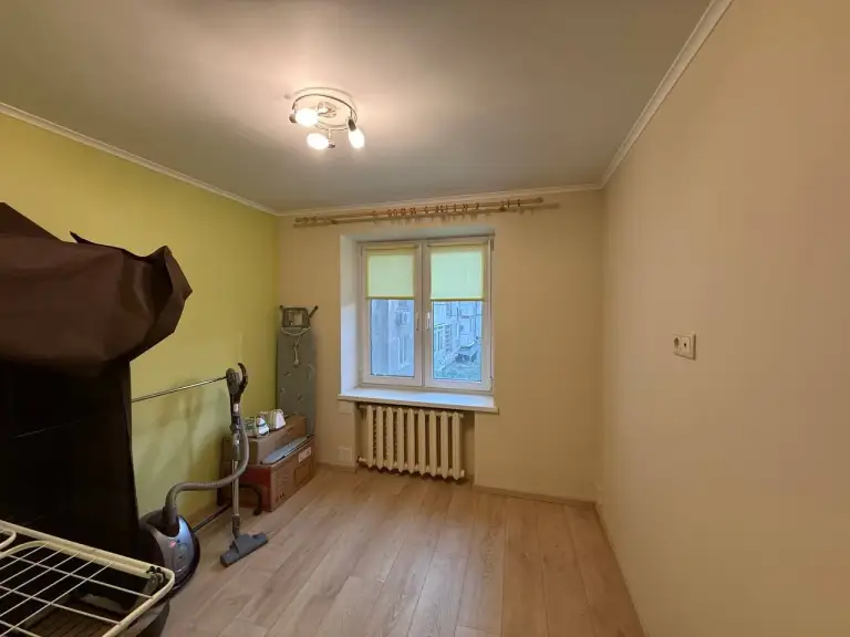 3К. Квартира — киевский район, пр. Киевский 55
Общая площадь — 65 кв. М.
Этаж: 3/9

Продается не угловая квартира с раздельными комнатами в отличном состоянии. После ремонта в квартире никто не жил, что обеспечивает свежесть и чистоту. Полы выполнены из ламината, окна — пластиковые. Вся мебель и техника остаются. Документы готовы, показываем в любое время, ключи на руках.

— Стоимость: 6 200 000 ₽ торг
+7(949)105-35-35, Виктория - фотография - 7