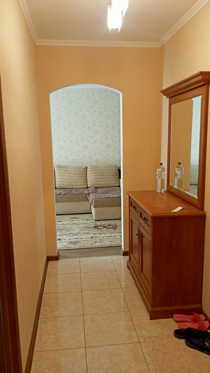 Продам 2-х комн. Кв в отличном состоянии, пр. Киевский 5 а.
Продам двухкомнатную квартиру, киевский проспект 5 а.
Квартира в отличном состоянии, есть все необходимое для комфортного проживания.
Рядом 4 школы, магазины, все виды транспорта.
Документы готовы. +79493793647 - фотография - 6