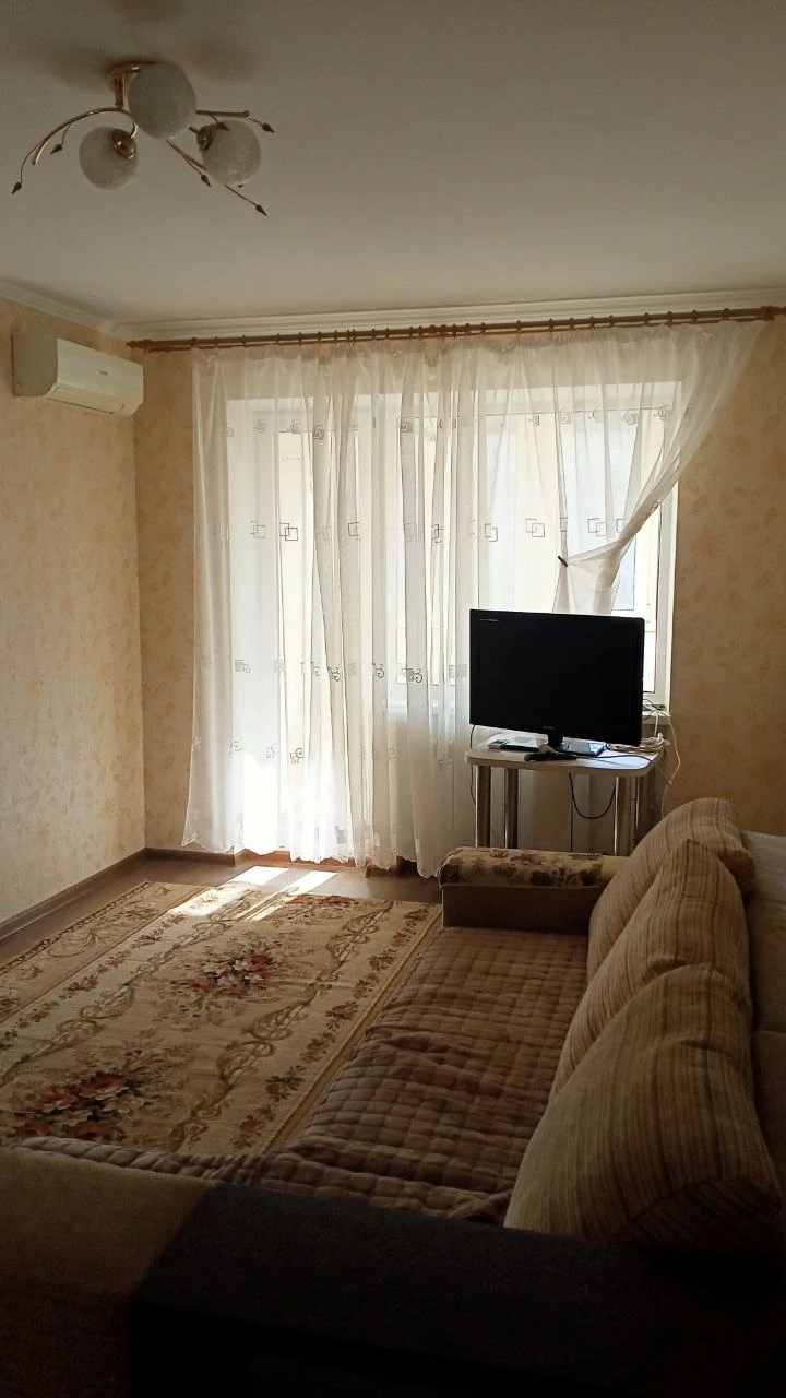 Продам 2-х комн. Кв в отличном состоянии, пр. Киевский 5 а.
Продам двухкомнатную квартиру, киевский проспект 5 а.
Квартира в отличном состоянии, есть все необходимое для комфортного проживания.
Рядом 4 школы, магазины, все виды транспорта.
Документы готовы. +79493793647 - фотография - 4