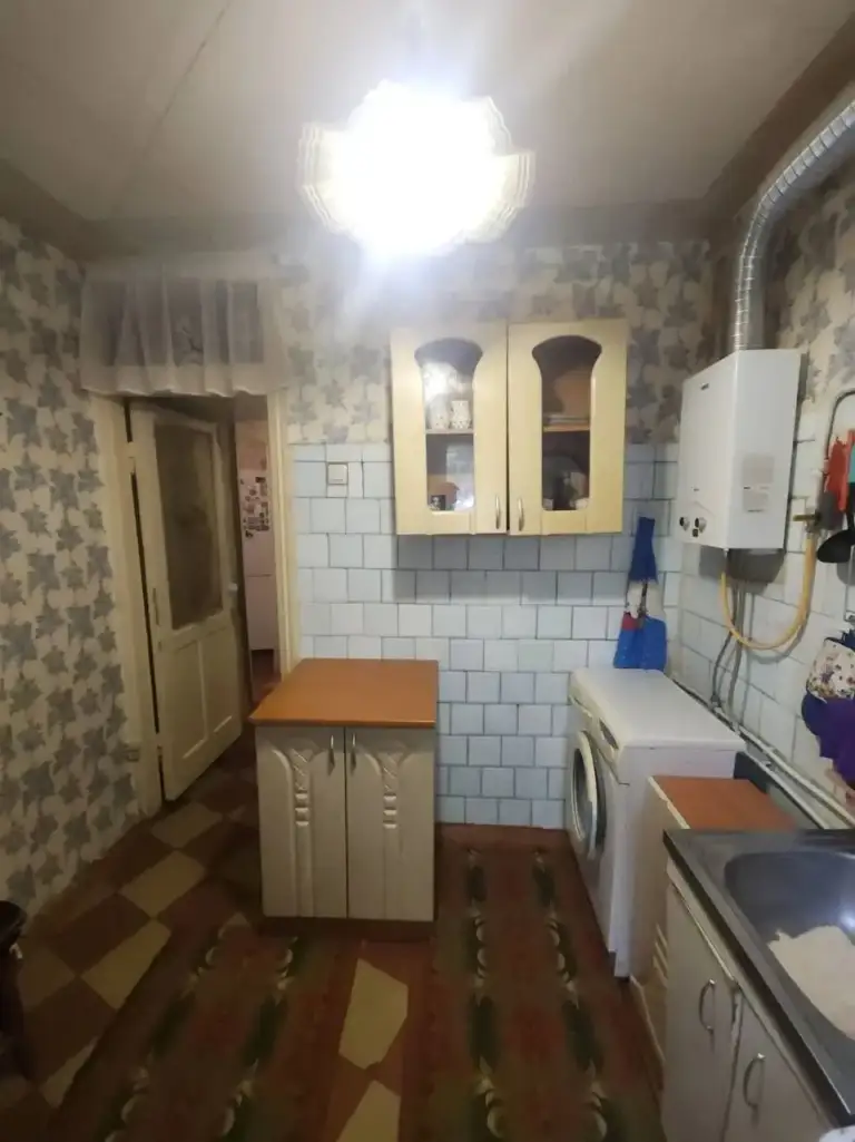 2К. Квартира — киевский район, ул. Университетская, 108
Этаж: 1/5

Квартира под ремонт. Подходит для реализации собственных дизайнерских решений.

— Стоимость: **3 450 000 ₽**
+7(949)105-35-35, Виктория - фотография - 5