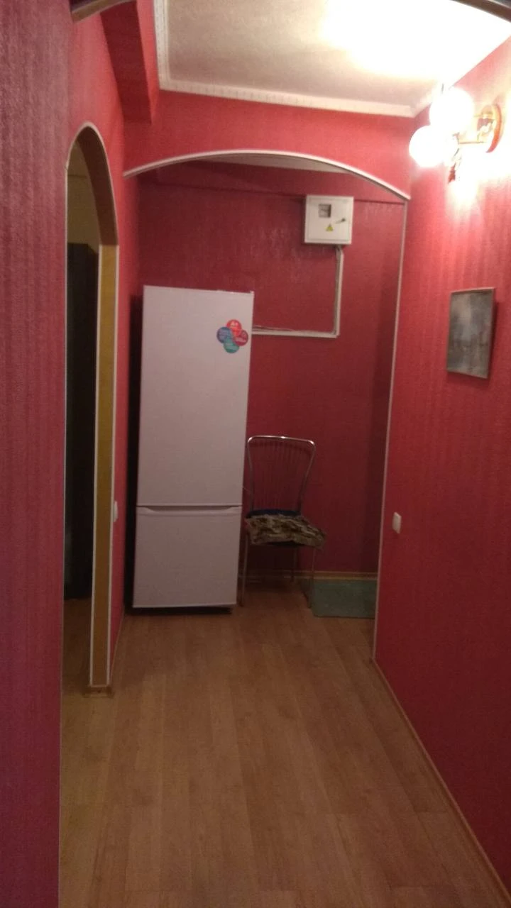 1К. Квартира — киевский район, ул. Артема, 158
Этаж: 4/5
Общая площадь — 31 кв. М.

Продается уютная 1-комнатная квартира. Просторная жилая комната и кухня. Отличное расположение, рядом вся необходимая инфраструктура.

— Стоимость: **2 950 000 ₽**
+7(949)105-35-35, Виктория - фотография - 4