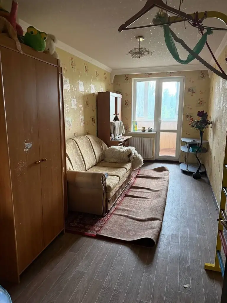 3К. Квартира — калининский район, б-р шахтостроителей
Этаж: 5/9
Вода по графику, бойлера нет. Мебель частично.
— Стоимость: **30 000 ₽** + коммунальные услуги
+7(949)105-35-35, Виктория - фотография - 9