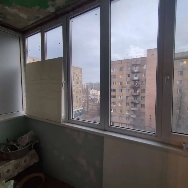 1К. Квартира — кировский район, ул. Островского
Микрорайон текстильщик. Чешская планировка.
Общая площадь — 36 кв. М.
Жилая площадь — 18 кв. М.
Площадь кухни — 9 кв. М.
Этаж: 6/9
— Стоимость: **2 500 000 ₽**
+7(949)105-35-35, Виктория - фотография - 4