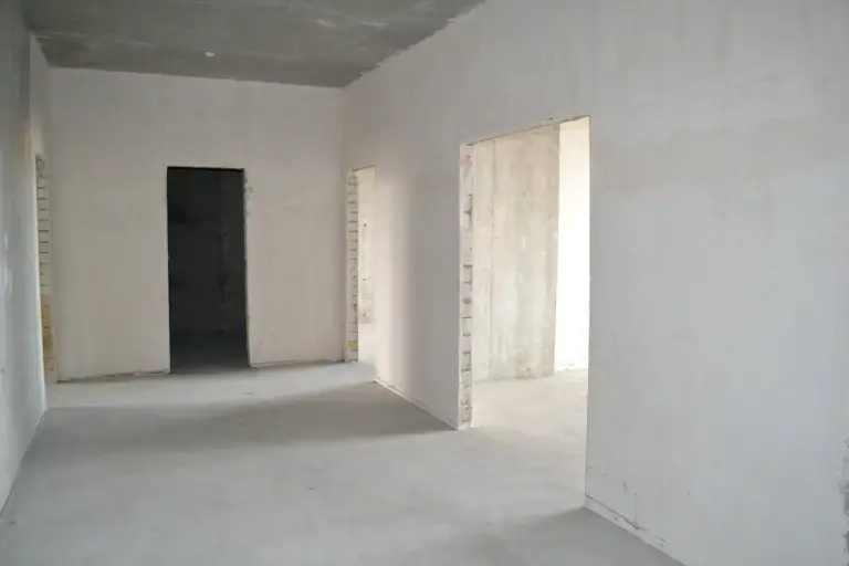 Продам 2-комнатную квартиру в мкр. Широкий, кировский район донецка.
Чешский проект. Рядом школа. В шаговом доступе магазины, детский сад, остановка общественного транспорта, автостоянка и т. Д. Вода круглосуточно. Квартира после капремонта, под чистовую отделку. Фото условные.
Удобный 3 этаж / 9. Собственник в донецке
Цена 5 200 000 руб.
+7 949 336 13 92 - фотография - 1