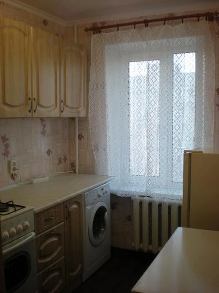 Продам 1-комнатную квартиру в мкр. Текстильщик, кировский район донецка.
Большая гостинка. Рядом вся инфраструктура. Вода по графику. Хорошее жилое состояние. Все коммуникации заменены.
8 Этаж / 9. Собственник в донецке
Цена 2 200 000 руб.
+7 949 336 13 92
+7 951 820 32 25 - фотография - 6