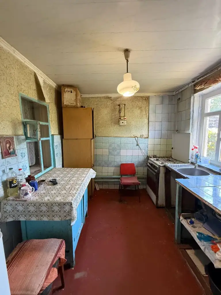 Дом — буденновский район, ул. Кибальчича,
— Общая площадь — 56 кв. М.
Земельный участок — 4,8 сотки, не приватизирован.
В доме есть газ, централизованное водоснабжение по графику, выгребная яма. Прописанных лиц нет.
— Стоимость: **2 500 000 ₽**
+7(949)105-35-35, Виктория - фотография - 6