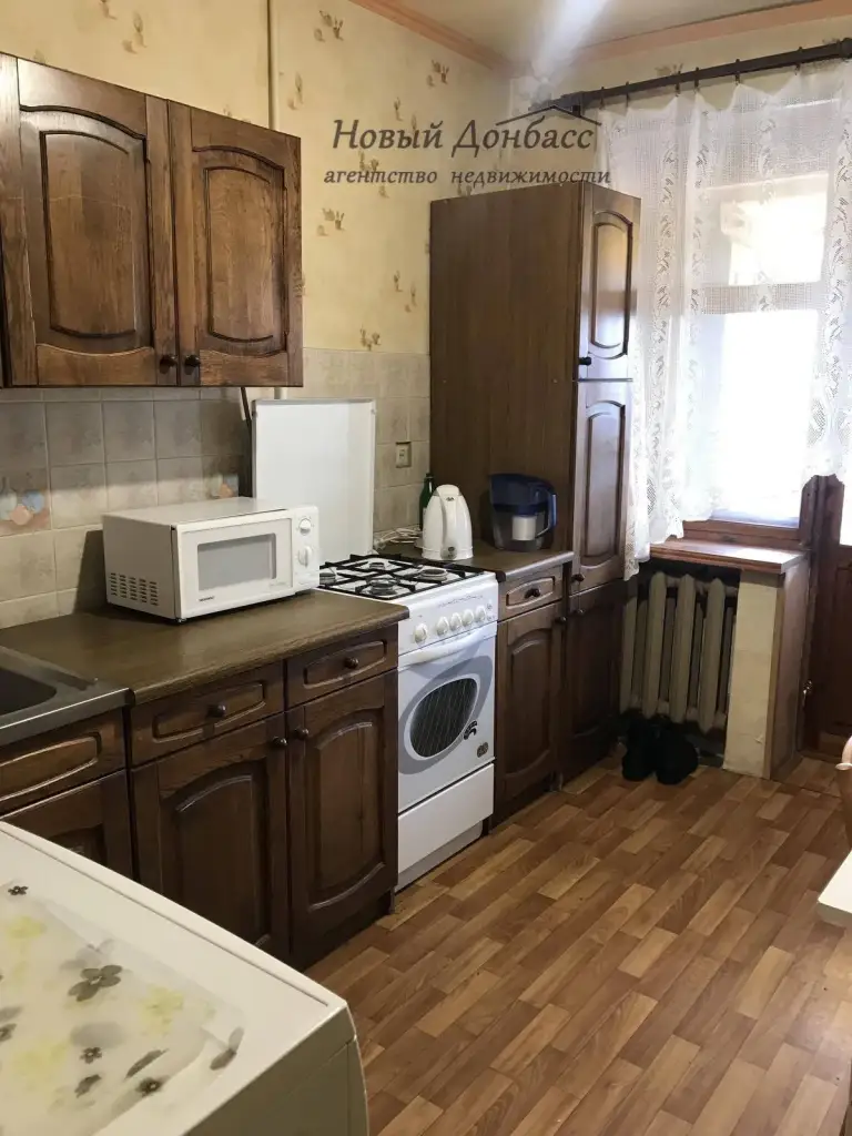 Продам 2 х комнатная квартира в киевском районе, ул. Брюсова. Школа 19
• Светлые комнаты с раздельным расположением.
• Квартира расположена на 6 этаже 9 этажного дома.
• Общая площадь — 50 кв. М.
Отличная локация: вся инфраструктура в шаговой доступности.
• Документы готовы к продаже, звоните.
+ 7 949 327 98 90 Наталья владимировна ан новый донбасс
Полное юридическое сопровождение сделки с недвижимостью. - фотография - 4