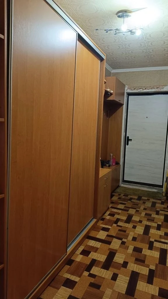 2К. Квартира — киевский район, гладковка

Общая площадь — 50 кв. М.
Этаж: 6/9

Сдается двухкомнатная квартира. В наличии накопитель, кондиционер, стиральная машина, холодильник, телевизор и интернет. Большая лоджия. Бойлер отсутствует — сгорел.

— Стоимость: **40 000 ₽**

+7(949)105-35-35, Виктория - фотография - 8