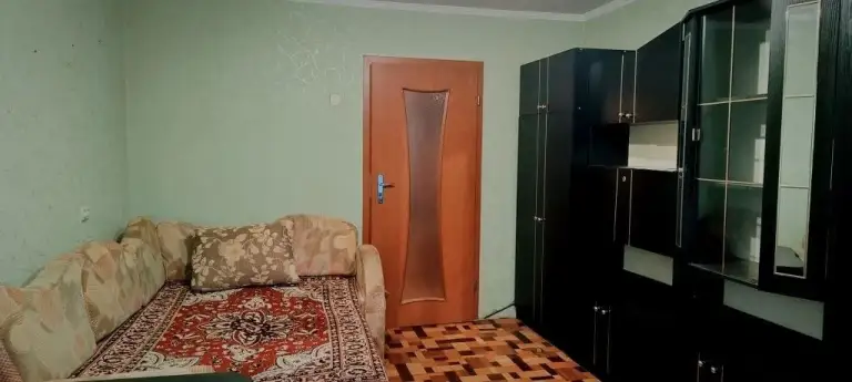 2К. Квартира — киевский район, гладковка

Общая площадь — 50 кв. М.
Этаж: 6/9

Сдается двухкомнатная квартира. В наличии накопитель, кондиционер, стиральная машина, холодильник, телевизор и интернет. Большая лоджия. Бойлер отсутствует — сгорел.

— Стоимость: **40 000 ₽**

+7(949)105-35-35, Виктория - фотография - 7