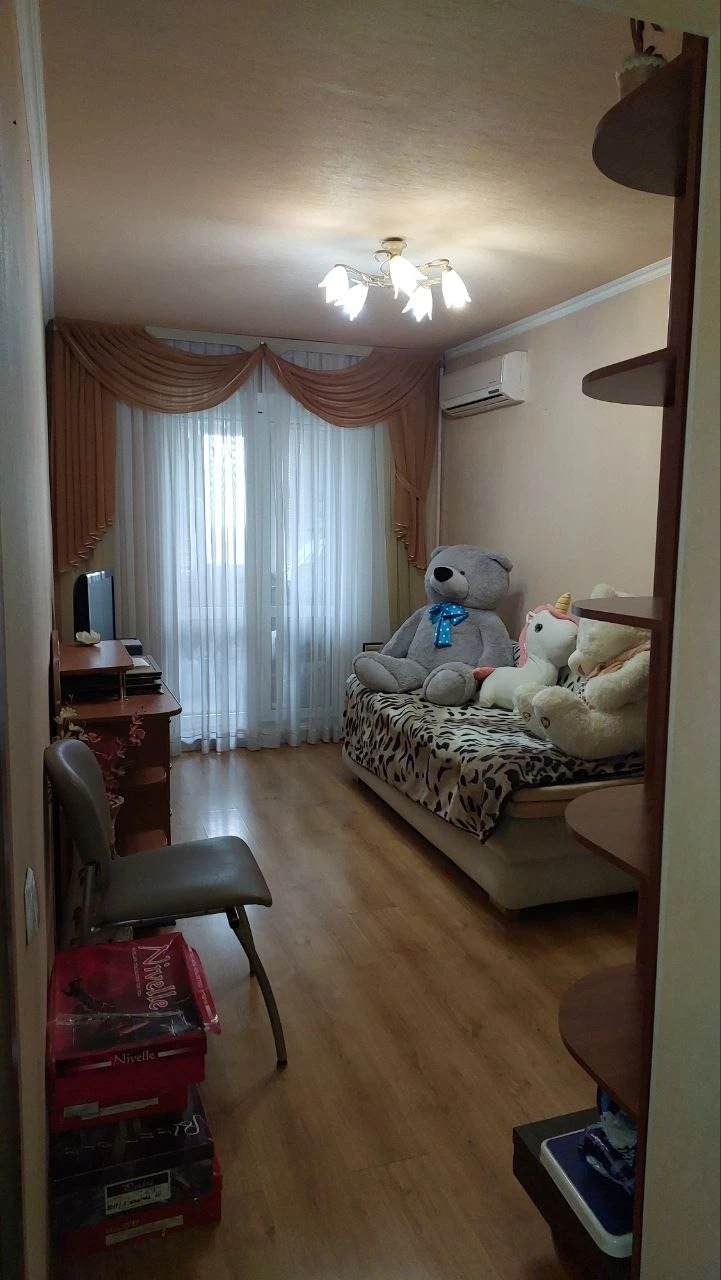 3К. Квартира — ленинский район, ул. Пионерская

Общая площадь — 66 кв. М.
Этаж: 7/9

Квартира расположена в ленинском районе, рядом с оцкб и рынком «соловки». Жилая площадь — 44 кв. М, площадь кухни — 9 кв. М.

— Стоимость: **5 500 000 ₽**

+7(949)105-35-35, Виктория - фотография - 6