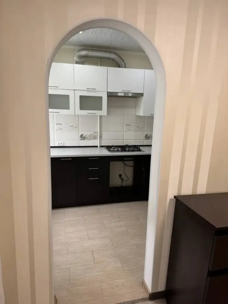 1К. Квартира — кировский район, ул. Бирюзова, 2
Общая площадь — 30,22 кв. М.

Квартира не угловая, окна металлопластиковые. Все трубы и коммуникации заменены, санузел совмещённый. Вода по графику.

Рядом находятся школа, детский сад, магазин и остановка общественного транспорта.

— Стоимость: **2 500 000 ₽**

+7(949)105-35-35, Виктория - фотография - 3