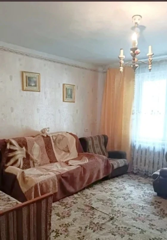 Продается отличная крупногабаритная 2-х комнтнатная квартира в калининском районе, пр. Красногвардейский. Рядом рынок покровский, храм, школа, супермаркеты, отличная транспортная развязка
1/9, Вода идет всегда
Лоджия со своим погребом
Комнаты раздельные
Санузел раздельный
Трубы новые
Есть большая кладовая
Состояние жилое
3500 000 Руб. Реальному покупателю торг
Документы готовы, прописанных нет, собственник в донецке
Звоните +79497939120, +79495436340 альбина ан - фотография - 5