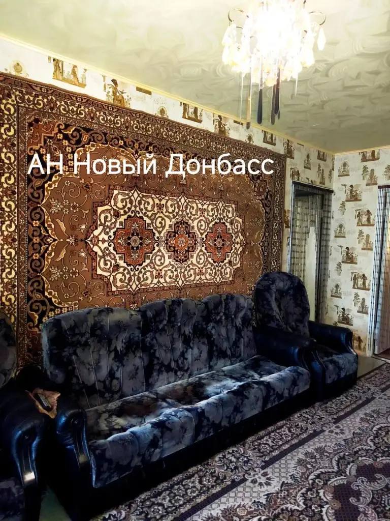Продается 3 х комнатная квартира в донецке (кировский р-н, мкр-н текстильщик, ул. Островского)
Стоимость 4 900 000 руб.
Основные характеристики:
Этаж: 5/9 ( средний этаж).
Площадь: общая — 66 м², кухня — 9 м².
Планировка: светлые раздельные комнаты, раздельный санузел и две лоджии.
Преимущества локации:
Всё необходимое — в шаговой доступности: гимназии №92 и №33, детские сады №381 и №370, поликлиника №27, стоматология, аптеки, почта и конечная остановка транспорта.
Документы готовы к сделке.
Долгов нет.

По вопросам просмотра звоните:
📞 +7 (949) 327-98-90
📞 +7 (949) 364-07-27
Ан «новый донбасс» — полное юридическое сопровождение сделки. - фотография - 2