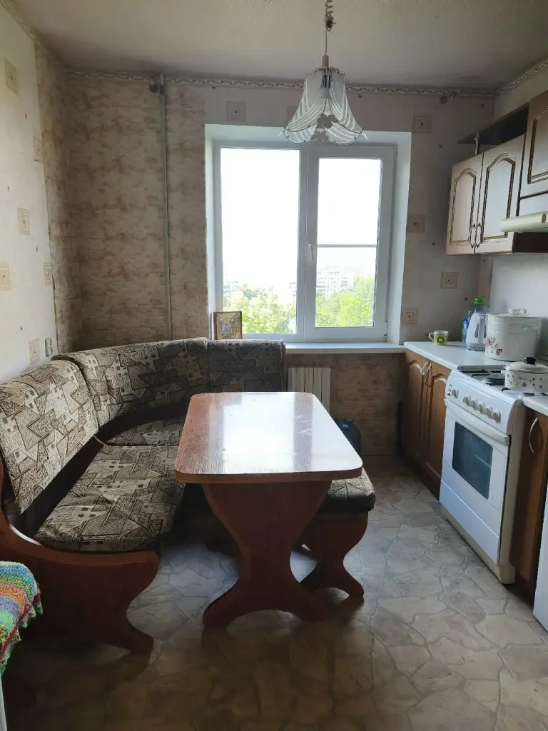 Продам! Вода ежедневно! 3х комнатная квартира донецк, кировский район, мирный.
Квартира теплая и уютная, большая. Пластиковые окна, хорошие межкомнатные двери и входные, батареи новые чугунные, трубы поменяны. В квартире имеется два застеклённый балкона. Санузел раздельный. Кухня оборудована всем необходимым, включая газовую плиту и холодильник.
Вода ежедневно.
Стоимость 5 500 000 руб. Торг
Шикарная инфраструктура - рядом с домом рынок, супермаркеты, магазины, садики, школа, остановки общественного транспорта (автобусы, троллейбусы).
Документы готовы к продаже. Прописанных нет. Наталья + 7 949 327 98 90 - фотография - 2