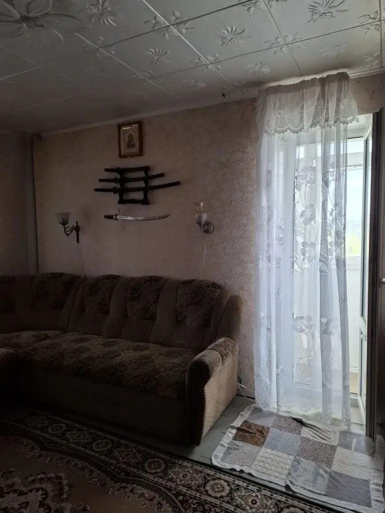 2К. Квартира — кировский район, ул. Терешковой, 9
Общая площадь — 48 кв. М.
Этаж: 7/9
Квартира в районе текстильщик. Установлены металлопластиковые окна, балкон застеклён.
— Стоимость: **~~3 700 000 ₽~~**
Новая цена: **3 150 000 ₽**
+7(949)105-35-35, Виктория - фотография - 2