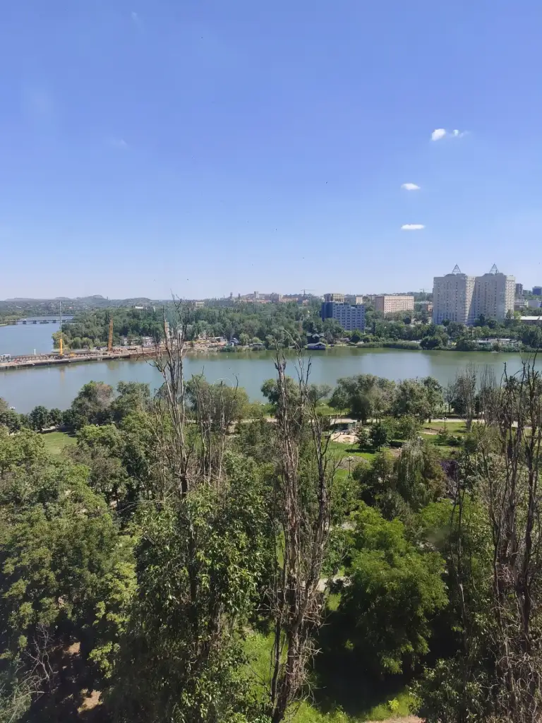 Продам! 1 х комнатная квартира донецк, центр. Ворошиловский район. Ул. Набережная стоимость 3500000р.
Общая площадь квартиры 37 кв. М. Кухня - 7,4кв. М. Продаётся уютная однокомнатная квартира.
Документы готовы. Прописанных нет.
Ан новый донбасс + 7 949 327 98 90и наталья владимировна
Полное юридическое сопровождение сделки с недвижимостью - фотография - 6