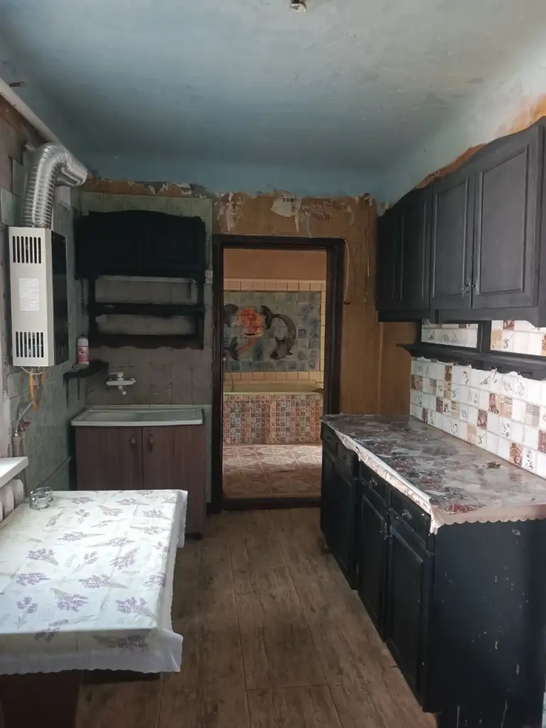Продам дом ул. Рыбалко, 5 минут до жд вокзала.
Продам дом по улице рыбалко, ориентир улица артемовская, железнодорожный вокзал.
Дом в хорошем состоянии, зал, две спальни, холл, кухня, кладовая, санузел.
Гараж, летняя кухня, хозпостройки.
12 Соток приватизированной земли. Фруктовые деревья,

Документы готовы. +79493793647 - фотография - 5