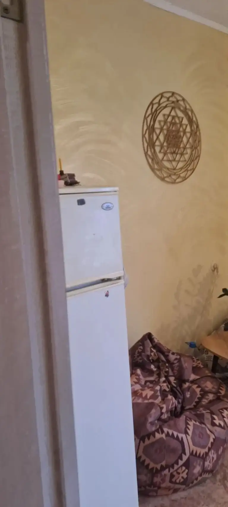 Продам 1-комнатную квартиру в отличном состоянии, на пл. Свободы, кировский район донецка.
Рядом дк франко, ск кировец, супермаркеты, детсад, школа, поликлиника, спорткомплекс с бассейном, хорошая транспортная развязка. Большая кухня. Площадь 36 м. Кв.
5 Эт. /5. Квартира тёплая.
Цена 2,7 млн. Собственник готов рассмотреть предложения по торгу. Больше фото по запросу.
☎☎ +7 949 336 13 92 - фотография - 15