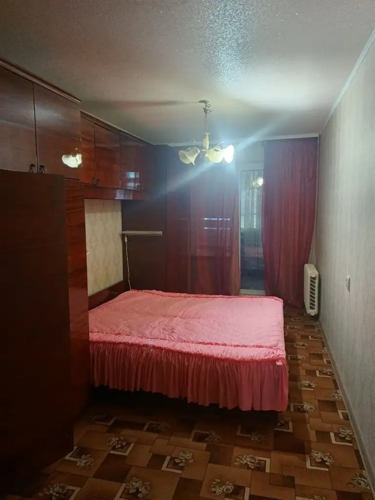 3К. Квартира — пролетарский район, ул. Щетинина

Общая площадь — 66 кв. М.
Этаж: 1/9

Жилая площадь — 44 кв. М. , кухня — 9 кв. М. Застеклённая лоджия, пластиковые окна. Рядом ледовый дворец.

— Стоимость: **4 500 000 ₽**

+7(949)105-35-35, Виктория - фотография - 1