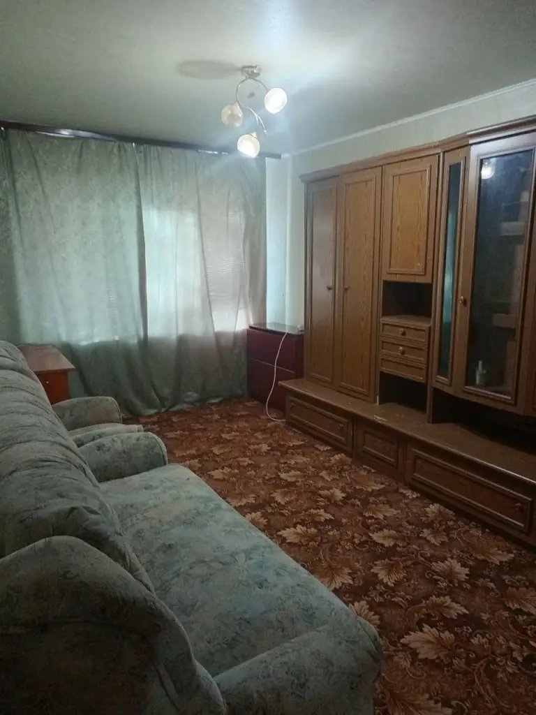 3К. Квартира — пролетарский район, ул. Щетинина

Общая площадь — 66 кв. М.
Этаж: 1/9

Жилая площадь — 44 кв. М. , кухня — 9 кв. М. Застеклённая лоджия, пластиковые окна. Рядом ледовый дворец.

— Стоимость: **4 500 000 ₽**

+7(949)105-35-35, Виктория - фотография - 5