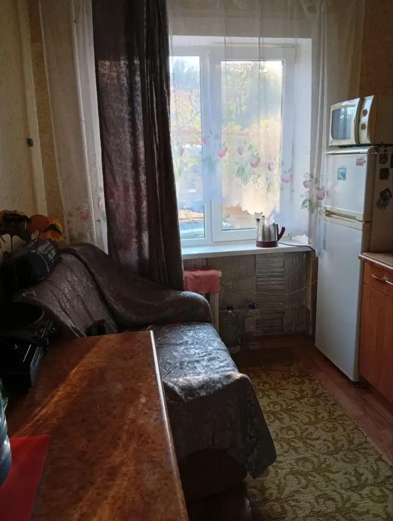 3К. Квартира — куйбышевский район, топаз
Общая площадь — 67 кв. М.
Этаж: 1/9

Все комнаты раздельные, кухня — 8 кв. М. , есть лоджия. Окна пластиковые, состояние жилое. Срочная продажа, торг.

— Стоимость: **3 500 000 ₽**
+7(949)105-35-35, Виктория - фотография - 7