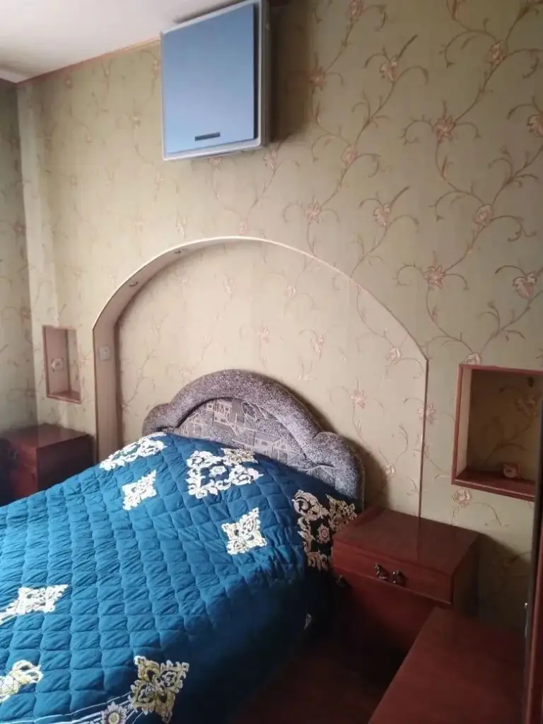 Продажа 2х комнатная квартира
Донецк в ленинском районе боссе.
Площадь: 50 м2 (общая), кухня: 7 м2
Этаж: 9 из 9. Есть тех этаж.
Отличная планировка в квартире две лоджии.
Инфраструктура: детский сад, школа, магазины, супермаркет.
Документы готовы.
Стоимость 4.500.000 рублей.
+7(949) 327-98-90 Наталья - фотография - 5