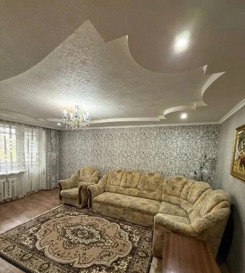 Продам 3-комнатную квартиру на текстильщике, кировский район донецка.
Ориентир – обжора. В радиусе 50-200 м супермаркет, школа, детский сад, остановка общественного транспорта, рынок и т. Д. Отличный ремонт, техэтаж.
5 Этаж / 5. Собственник готов торговаться
Цена 5 000 000 руб.
+7 949 336 13 92 - фотография - 7