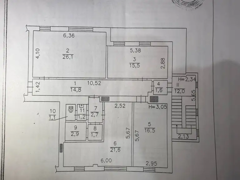 Коммерческое помещение — киевский район, ул. Артема, 197
Общая площадь — 129,5 кв. М
Этаж: 1/9

Помещение напротив «маяка». Кирпичный дом, центральное отопление, вода по графику. Есть цокольный этаж под офисом.

Четыре кабинета, высота потолков — 3,05 м. Предусмотрена парковка. Подходит под офис, хостел, швейный цех, салон красоты и другие виды деятельности.

— Стоимость: **~~3 900 000 ₽~~**
Новая цена: **3 900 000 ₽**

+7(949)105-35-35, Виктория - фотография - 3