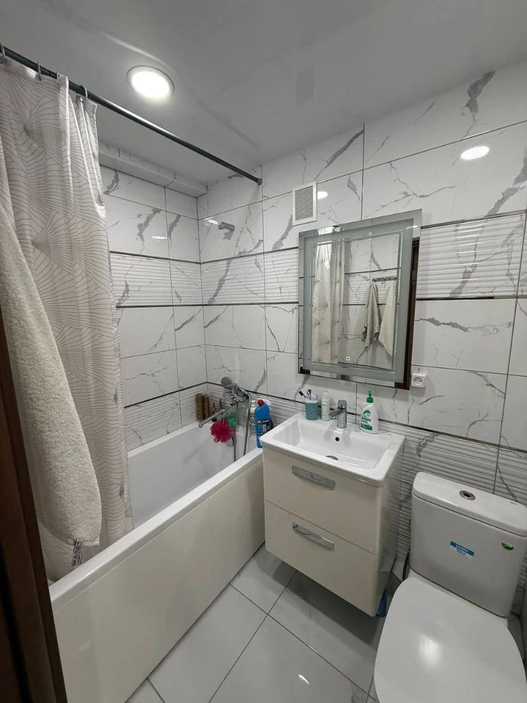 Сдаётся 2-х комнатная квартира 📍ул. 230-й стрелковой дивизии, будённовский р-н, г. Донецк этаж: 4/9... - фотография