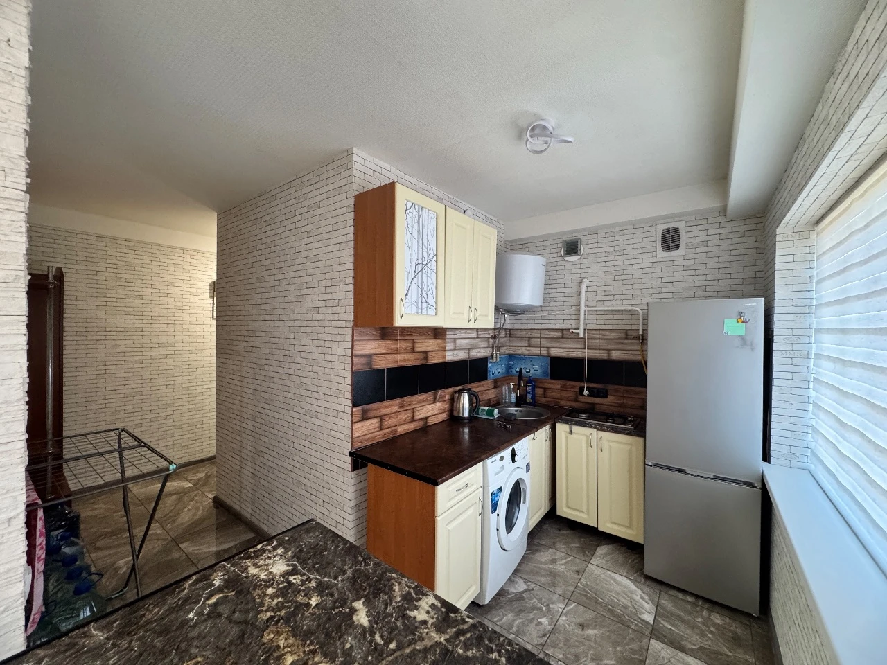 Горловка цгр район собора. Посуточно сдаеться уютная студия. Есть бесконтактное заселение. Все для комфортного времяпровождения иметься) при себе иметь паспорт +залог. Т. +79298332237 тг. Мах +79495832461 мария - фотография - 3