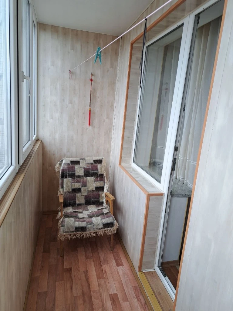 Сдам 1но комнатную квартиру 25000 рублей г донецк ленинский район, мирный, улица скляренко вода ежедневно 💦💦 горячая и холодная, квартира очень теплая, квартира укомплектована мебелью, из бытовой техники:холодильник, стиральная машина автомат. По спальным местам два дивана +7949-450-96-95 - фотография - 6