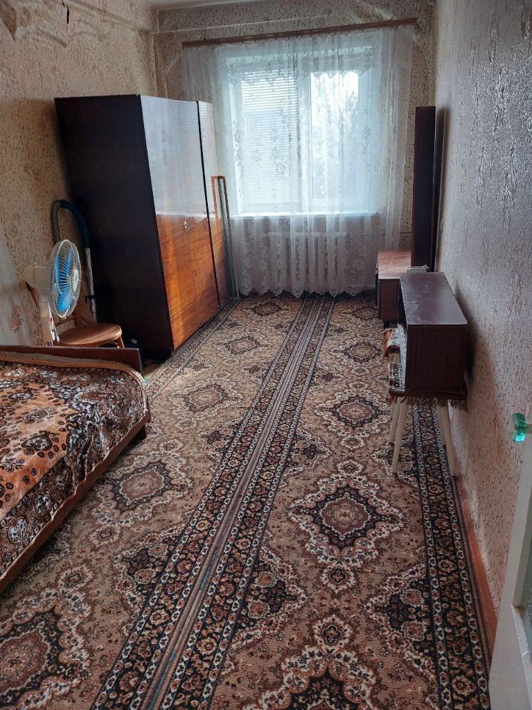 Продам 2-х комнатную квартиру, общей площадью 42,8 м. Кв. , расположенную на 5-том этаже, 5-ти этажного дома на ж/м "солнечный в калининском районе г. Горловка. Стоимость 1100 000 руб. , возможен торг и рассрочка до 6 мес. За дополнительной информацией обращаться по тел. +7949-702-32-72. Не агенство! - фотография - 9