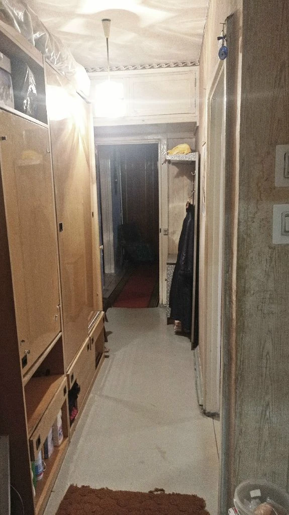 Недвижимость донецк днр. Продажа 3 комн кв калининский рн. Грузия цена 6800 000 руб агентство недвижимости ☎+79494046048 комнат 3 площадь 65.58м² жилая 43.4 м² кухня 9 м² этаж 5 из 9 расположение центр донецка, пр. Ильича №28 (номер дома указан ориентировочный) место центр калининского р-на. Грузия. Инфраструктура современная. Отличная транспортная развязка. Рядом расположены магазины, больницы, театр кукол, школа, садик, остановка транспорта. Документы готовы. Собственник в донецке. Фото соответствуют, дополнительные по запросу. Уютная, приятная 3х комнатная квартира расположена на 8-ом этаже 9-ти этажного дома. Комнаты одна раздельная и две смежные. Лоджия, балкон застеклённые, пластик. Санузел раздельный. В квартире сделан евроремонт 2000г. Продается с мебелью, бытовой техникой (холодильник, кондиционер). Кухонный гарнитур. Окна пластик. Отличная входная дверь, тамбур на две квартиры. Подъезд ухоженный. Вода холодная по графику. Подача воды в квартиру. Возле дома есть место для парковки машины и детская площадка. Отличный вариант. Звоните, ждём только вас. Пока в продаже). Цена 6800000р +услуги риелтора. Предложение от агентства недвижимости, подбор вариантов различной степени комфортности, все районы г. Донецка. Оставляйте свои заявки, наша база ежедневно обновляется. С нами легко и уверенно. Будем рады быть вам полезными. +79494046048 феникс-телеграмм, max. - фотография - 12