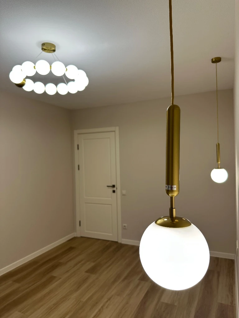 Срочная продажа от собственника!!! 2-к квартиры в харцызске, 49,5 кв, квартира после капитального ремонта есть накопительная система с насосом, тёплый пол бойлер кондиционер. Цена 3650000р все вопросы по телефону +79494390289 - фотография - 5