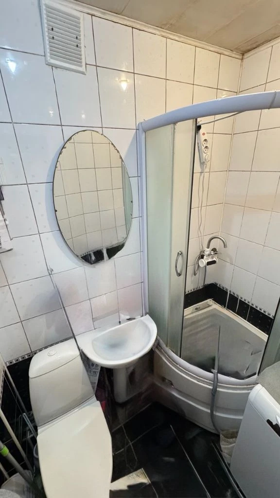 Продажа 1- комнатной квартиры ул. Раздольная. Пролетарский р-он. Общая площадь — 22,7 м2 жилая зона занимает 12,2 м2 кухня — 4,6 м2 4 / 5 этажного кирпичного дома. Квартира светлая и уютная, полностью готова к заселению — вся мебель остаётся новому владельцу. Район отличается развитой инфраструктурой: в шаговой доступности школы и детские сады, рынки и транспортные развязки. 2 700 000 р +7(949) 095 32 35 наталья (миранда телеграмм) - фотография - 6