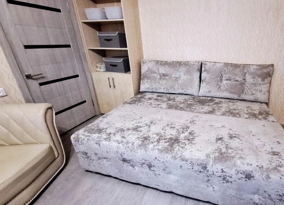 1к. Квартира — киевский район, ул. Артёма, 208 этаж: 7/9 квартира с бойлером, вода подается по графику. — стоимость: **35 000 ₽** + коммунальные услуги +7(949)105-35-35, виктория ( ( don estate | +7 (949) 105-35-35 | telegram @doneestate | vk vk. Com/doneestate | max max. Ru/id930301547489_biz - фотография - 1