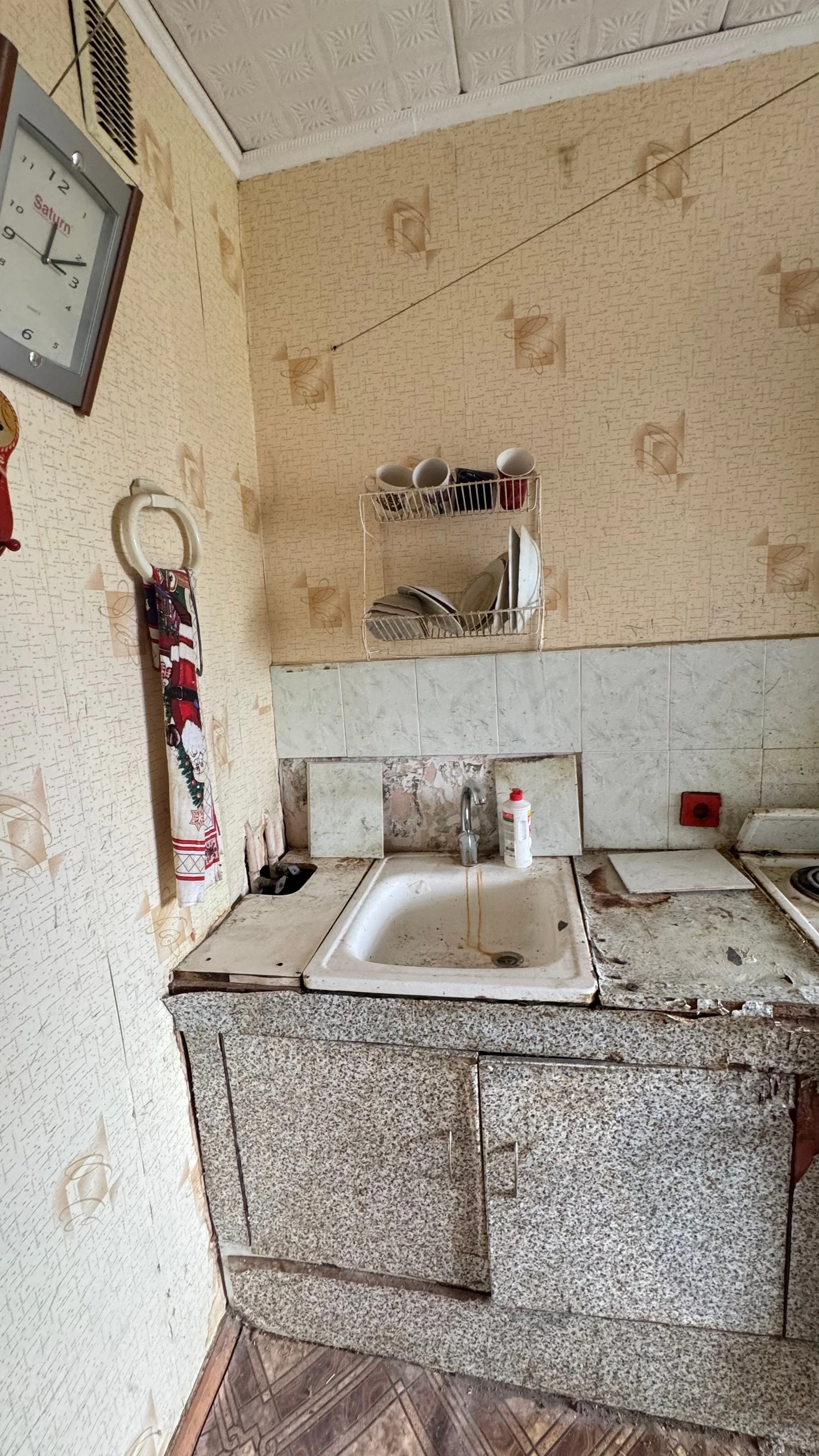 Продажа 1-к кв, ворошиловский район, город донецк.
Бульвар школьный
4 Эт 14 этажного
36 М2
7 М2 кухня
Квартира под ремонт, тёплое и уютная, вода по графику.
Документы готовы.

3 500 000₽

+7 949 095 32 35
Наталья(миранда, telegram) - фотография - 5
